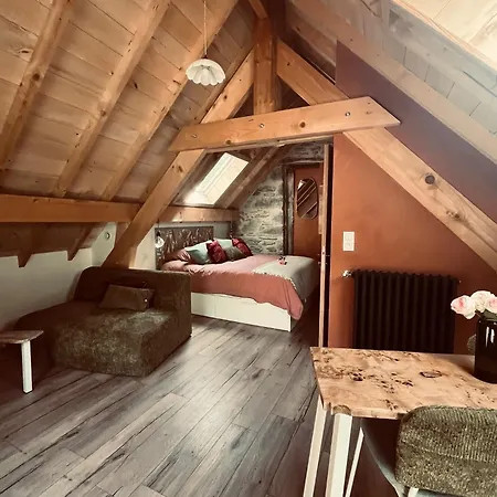 فندق مبيت وإفطار La D'hotes Laoalamontagne 3*